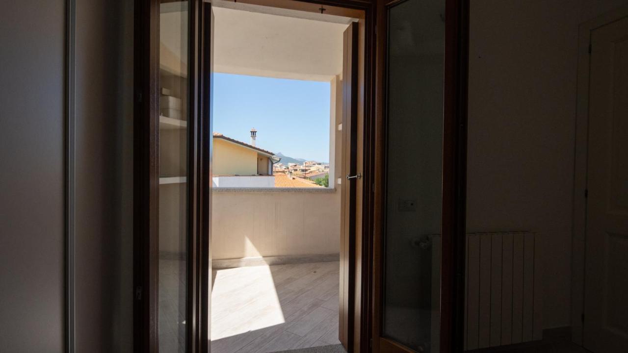 Via Alloro 44 Olbia Exterior foto